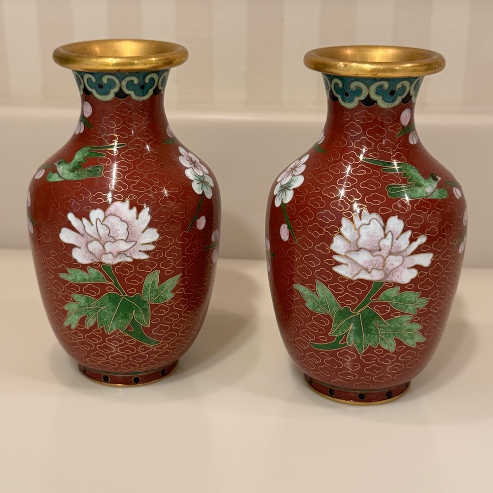 Pair Of Vintage Chinese Cloisonné Chrysanthemum Floral Vases